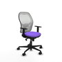 Silla de oficina Jorquera con mecanismo Sincro tapizada con Tela color Lila y malla color Blanco. Equipada con lumbar 1D, Brazos 1D y Ruedas 65mm nailon
