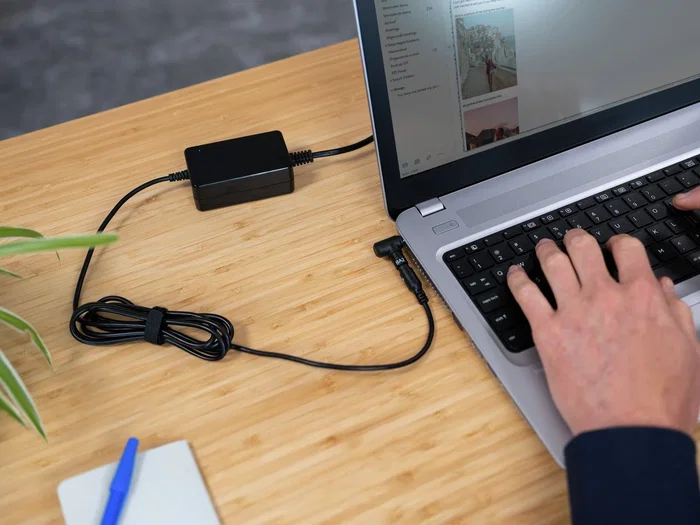 Trust Cargador para Portátil Lenovo 90W - Adaptador AC Maxo con 5+1 Conectores Intercambiables, Cable 120cm/180cm, 19V 4.74A, Negro