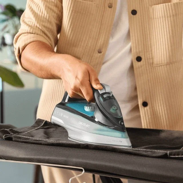 Cecotec IronHero 2600 Force Plancha vapor-seco 2600 W Negro, Azul
