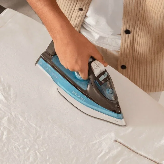 Cecotec IronHero 2600 Force Plancha vapor-seco 2600 W Negro, Azul