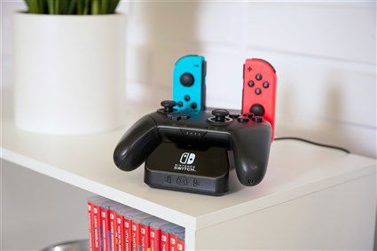 Power A 1525991-01 HUB de Carga para Nintendo Switch y Mandos Pro, Compatible con Joy-Cons y Mandos Inalámbricos PowerA Power A 1525991-01 HUB de Carga para Nintendo Switch y Mandos Pro, Compatible con Joy-Cons y Mandos Inalámbricos PowerA