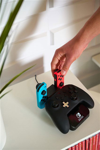 Power A 1525991-01 HUB de Carga para Nintendo Switch y Mandos Pro, Compatible con Joy-Cons y Mandos Inalámbricos PowerA Power A 1525991-01 HUB de Carga para Nintendo Switch y Mandos Pro, Compatible con Joy-Cons y Mandos Inalámbricos PowerA