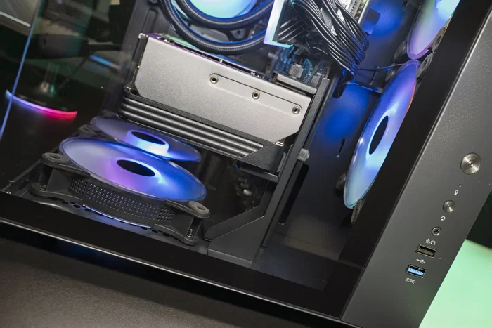 Mars Gaming MCA-GCBPRO Soporte para Tarjeta Gráfica Anti-Sag, Estructura Acero, Base Magnética, Compatibilidad Universal, Color Negro