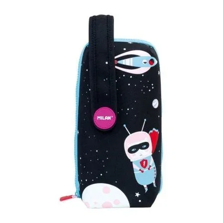 KIT 4 ESTUCHES PORTATODO CON CONTENIDO MILÁN SÚPER HÉROES SPACE NEGRO - GOMA BORRAR - SACAPUNTAS - LÁPIZ - 3 BOLIS - REGLA - 12 LÁPICES COLORES-12ROTU KIT 4 ESTUCHES PORTATODO CON CONTENIDO MILÁN SÚPER HÉROES SPACE NEGRO - GOMA BORRAR - SACAPUNTAS - LÁPIZ - 3 BOLIS - REGLA - 12 LÁPICES COLORES-12ROTU