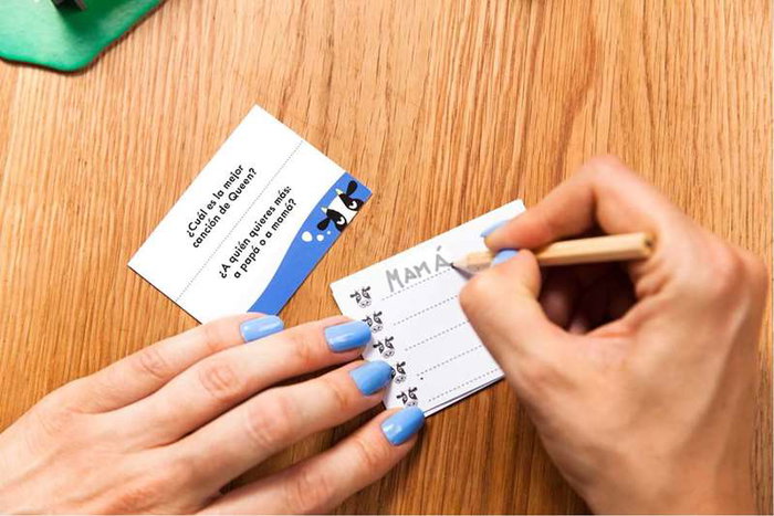 Mercurio Juego Mente Vacuna. Piensa Como El Rebaño! 13x16x4,5 cm