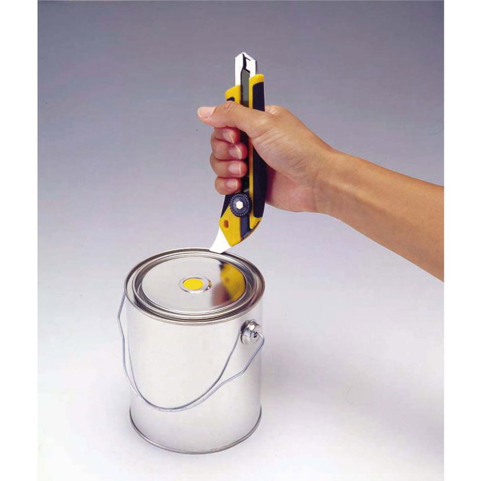 Olfa Cúter L-5 con Bloqueo Manual, Mango Antideslizante, Púa de Metal Duro y Cuchilla de 18 mm Resistente al Ácido y Acetona