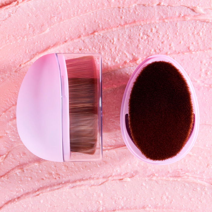 Essence Brocha de Rostro Kabuki 1 u - Cepillo Buffer de Cerdas Suaves para Base Líquida, Cremosa y Polvos Essence Brocha de Rostro Kabuki 1 u - Cepillo Buffer de Cerdas Suaves para Base Líquida, Cremosa y Polvos