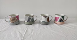 DKD Home Decor Set de 4 Tazas de Gres Moderno Multicolor, 385ml