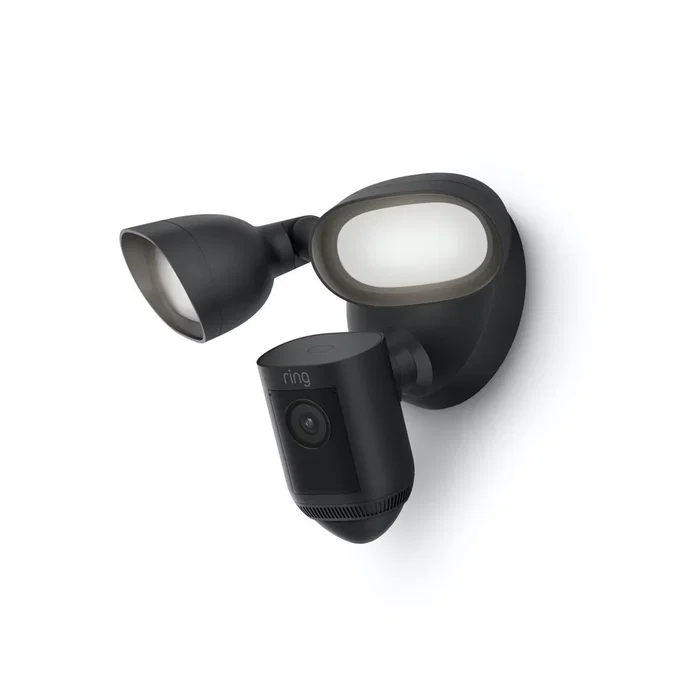 Ring Floodlight Cam Wired Pro Cámara de Seguridad IP para Exterior 1080p Full HD con Luces LED, Visión Nocturna, WiFi Alámbrico, Compatible con Alexa para Techo o Pared, Negro