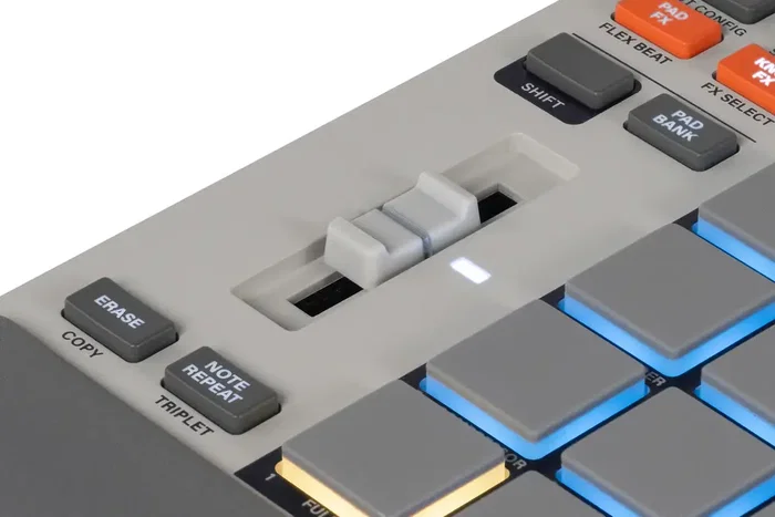 AKAIPRO AKAI MPC SAMPLE AKAIPRO AKAI MPC SAMPLE