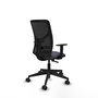 Silla de oficina Motilla con mecanismo Sincro tapizada con Tela color Gris oscuro y malla color negra. Equipada con lumbar 1D, Brazos 1D y Ruedas 65mm nailon