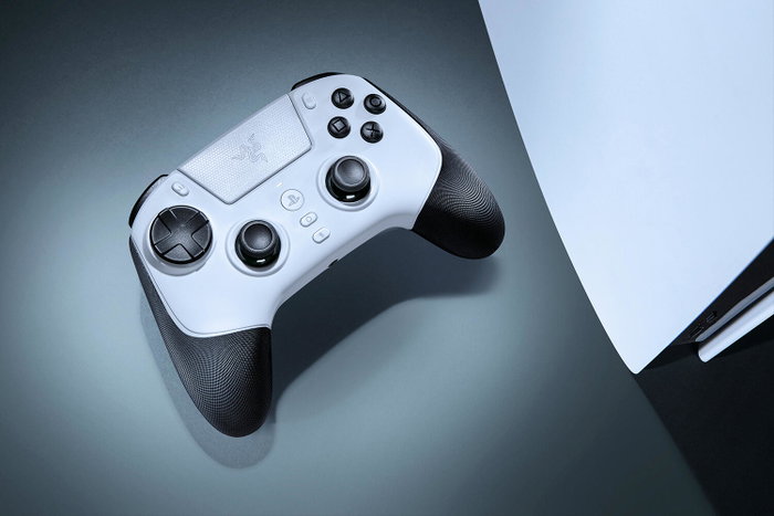 Razer Raiju V3 Pro Controller Blanco y Negro RZ06-05580200-R3G1