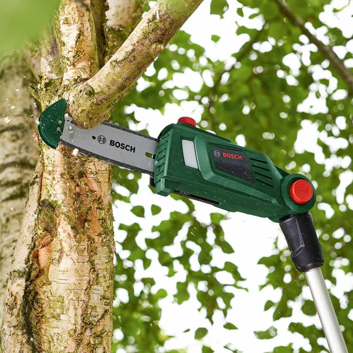 Bosch UniversalChainPole 18 Sierra de pértiga telescópica con batería 18V 2.5Ah Bosch UniversalChainPole 18 Sierra de pértiga telescópica con batería 18V 2.5Ah