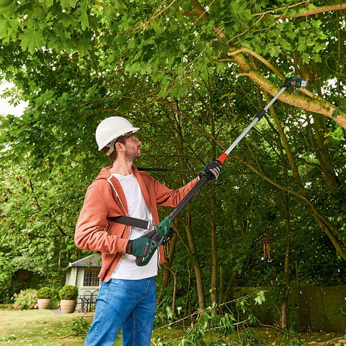 Bosch UniversalChainPole 18 Sierra de pértiga telescópica con batería 18V 2.5Ah Bosch UniversalChainPole 18 Sierra de pértiga telescópica con batería 18V 2.5Ah