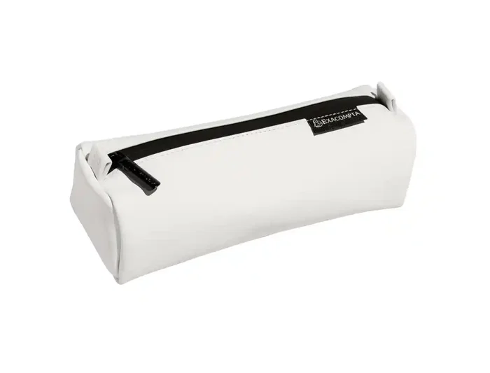 Exacompta Bolso Portatodo Titanium, Forma Semi Redonda 22x8.5x7 cm, PU Soft Touch Lavable, Colores Surtidos Exacompta Bolso Portatodo Titanium, Forma Semi Redonda 22x8.5x7 cm, PU Soft Touch Lavable, Colores Surtidos