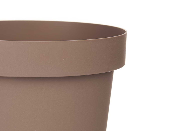 Ibergarden Maceta Plástico Marrón 14 cm Diámetro x 12.5 cm Alto (Set de 12) Ibergarden Maceta Plástico Marrón 14 cm Diámetro x 12.5 cm Alto (Set de 12)