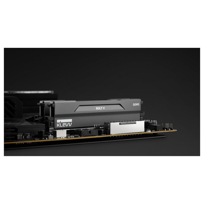 KLEVV BOLT V 32GB (16GBx2) 6000 CL28 EXPO memuria RAM KLEVV BOLT V 32GB (16GBx2) 6000 CL28 EXPO memuria RAM