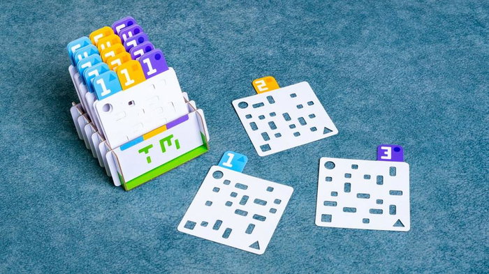 Tranjis games sl Juego de Mesa Turing Machine Deducción Lógica y Matemáticas A Partir de 14 Años