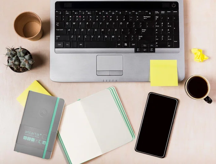 Antartik Cuaderno A6 Tapa Blanda Hojas Lisas Gris y Turquesa 100 Hojas 80gr FSC