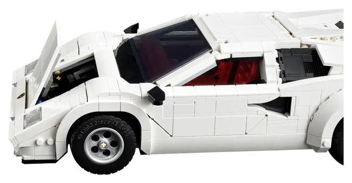 LEGO Icons Lamborghini Countach 5000 Quattrovalvole LEGO Icons Lamborghini Countach 5000 Quattrovalvole