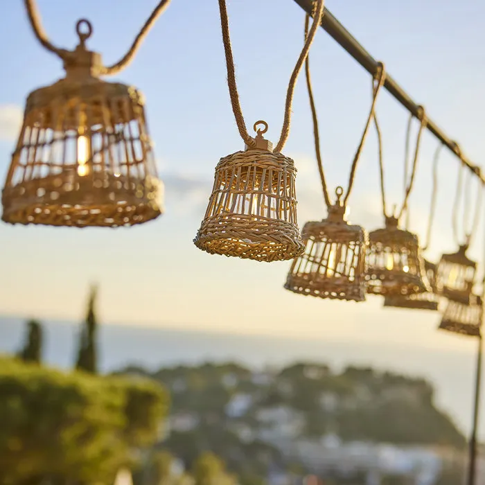 Lumisky LUM1714508567337 Guirnalda de Luces LED Híbrida para Exteriores - 10 Pantallas de Ratán - Alimentación Solar y Eléctrica - Blanco Cálido - 8 Metros