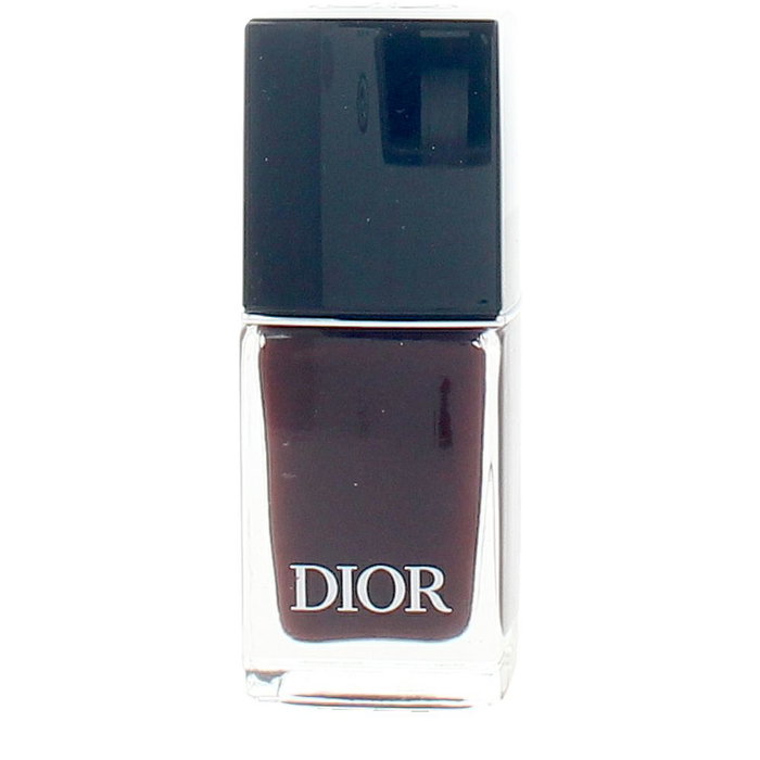 Dior Vernis Nail Lacquer Esmalte de Uñas #047 10 ml Granate Dior Vernis Nail Lacquer Esmalte de Uñas #047 10 ml Granate