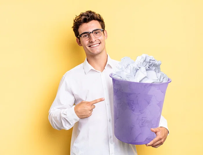 Liderpapel Papelera Plastico Lavanda Translucido 13 Litros 275x285 mm