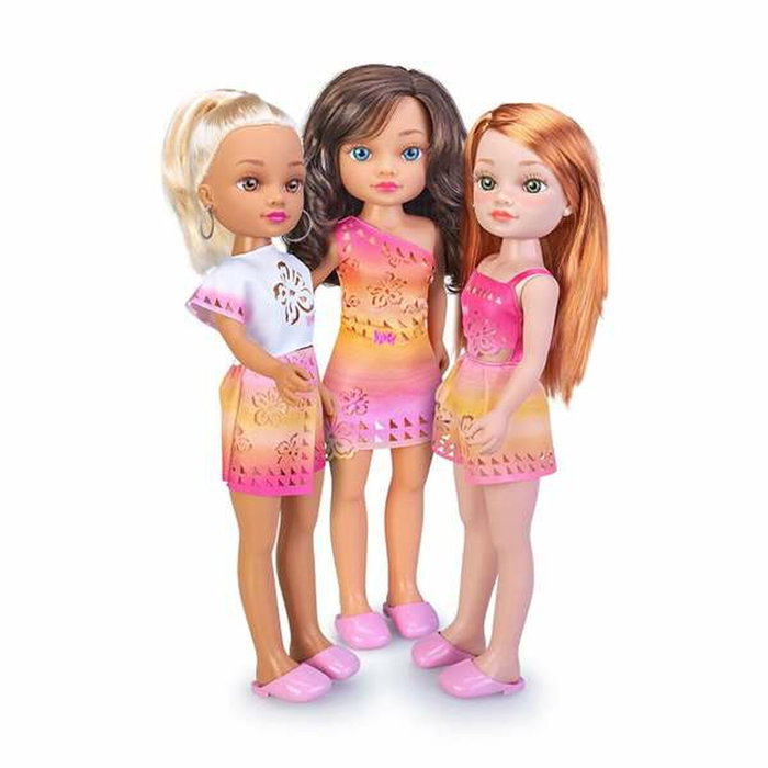Famosa Muñeca Nancy Coconut con aroma a coco, 42 cm