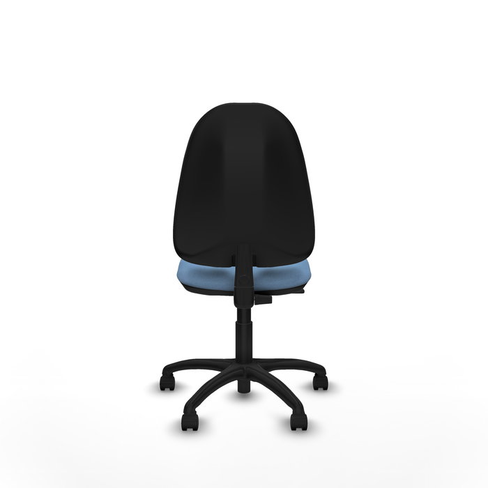Silla de oficina Algarra con mecanismo Contacto permanente básico tapizada con Tela color Azul cielo. Equipada con Base poliamida negra, Sin brazos y Ruedas de nailon 50 mm