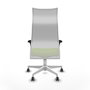 Sillón Albacete con mecanismo Sincro tapizada con Similpiel color Pistacho y malla color Blanco. Equipado con Base poliamida blanca, Brazos 1D y Ruedas 65 mm parqué