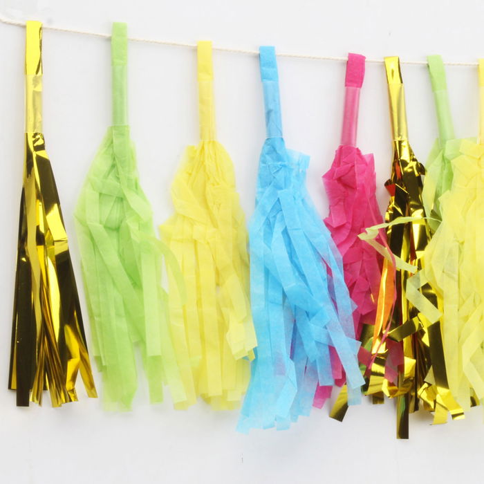 Party Time Guirnalda 21 Pompones