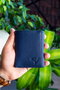 Zoozie Bags Cartera para Hombre Piel Auténtica Azul Marino 100% Navv Blue 7.5x2x10cm