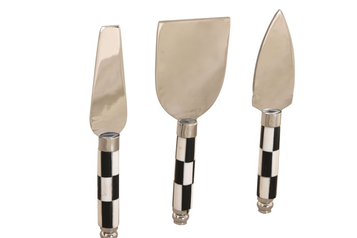 DKD Home Decor Set de 4 tablas para cortar de acacia con detalles de cuadros y cuchillos, 20x38x1,5 cm DKD Home Decor Set de 4 tablas para cortar de acacia con detalles de cuadros y cuchillos, 20x38x1,5 cm