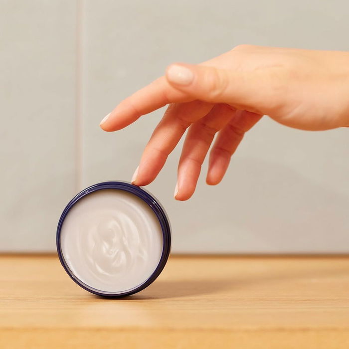 Melvita Los Esenciales de Higiene Desodorante Bálsamo Eficacia 24h, Ingredientes Naturales y Ecológicos, Sin Sales Aluminio ni Alcohol, 50g Melvita Los Esenciales de Higiene Desodorante Bálsamo Eficacia 24h, Ingredientes Naturales y Ecológicos, Sin Sales Aluminio ni Alcohol, 50g