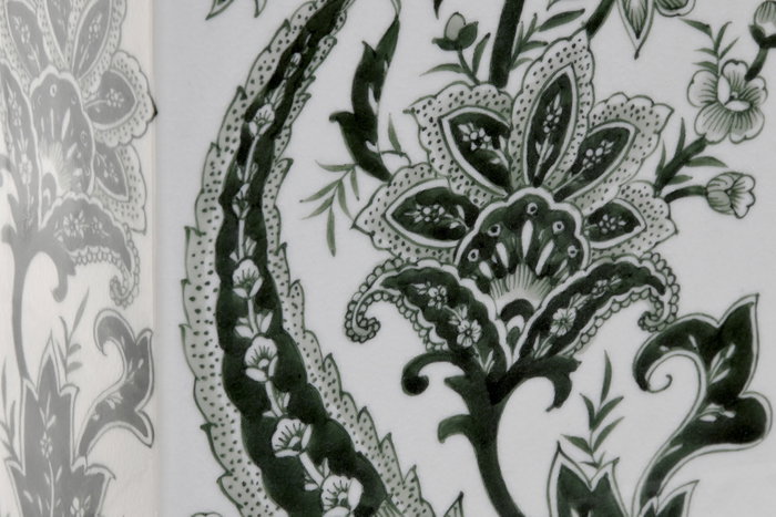 DKD Home Decor Jarrón de Porcelana con Diseño de Hojas Verde y Blanco 16,5x8x38 cm