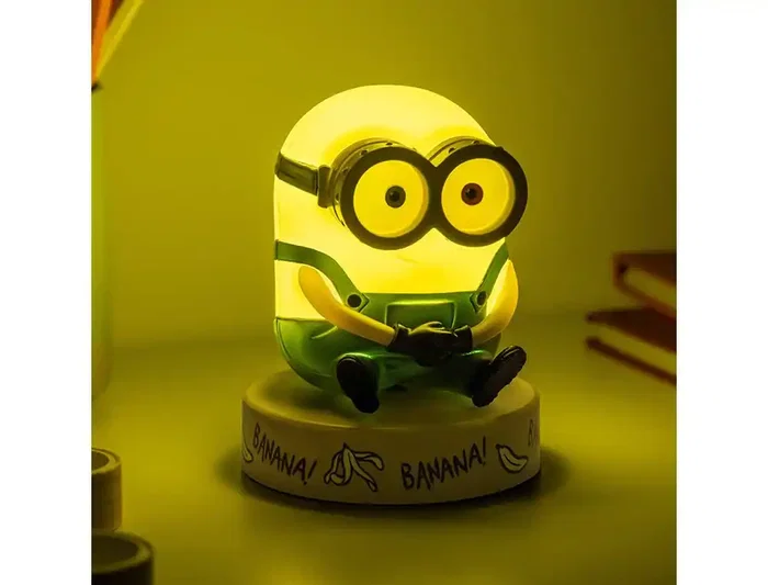 Wondee Lampara Minions Bob Icon Light - Figura Luminosa Oficial de Minions con Gafas y Mono Azul, Luz Ambiental para Dormitorio, Escritorio o Gaming