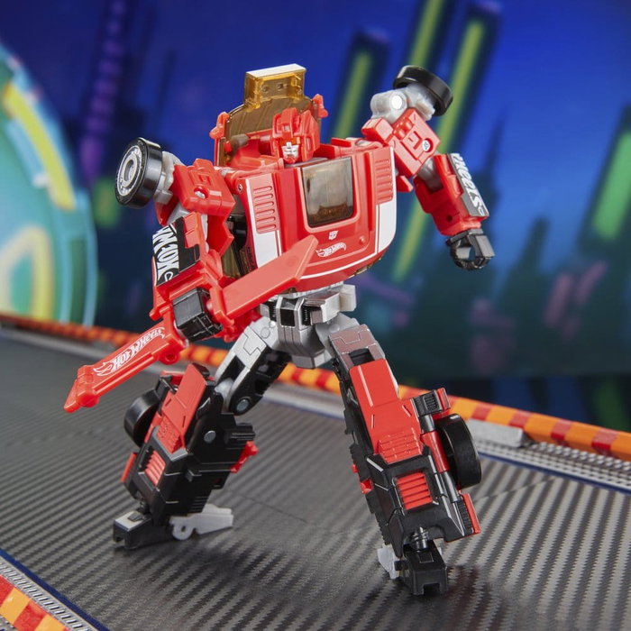 Hasbro Transformers x Hot Wheels GT-Scorcher Deluxe Class