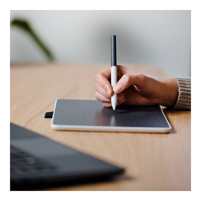 Wacom One S