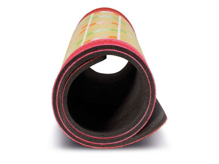 Cayro Juego Formapalabras Metal Box, Juego de Formar Palabras con 102 Fichas, Tablero de Neopreno, Multilingue (ES, EN, FR, DE, IT, PT) para +7 Años, Dimensiones 27x27x5.7 cm