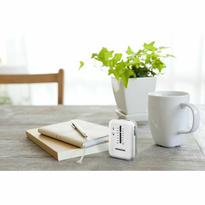 Radio Portátil Sangean SR-32 Blanco AM/FM Radio Portátil Sangean SR-32 Blanco AM/FM