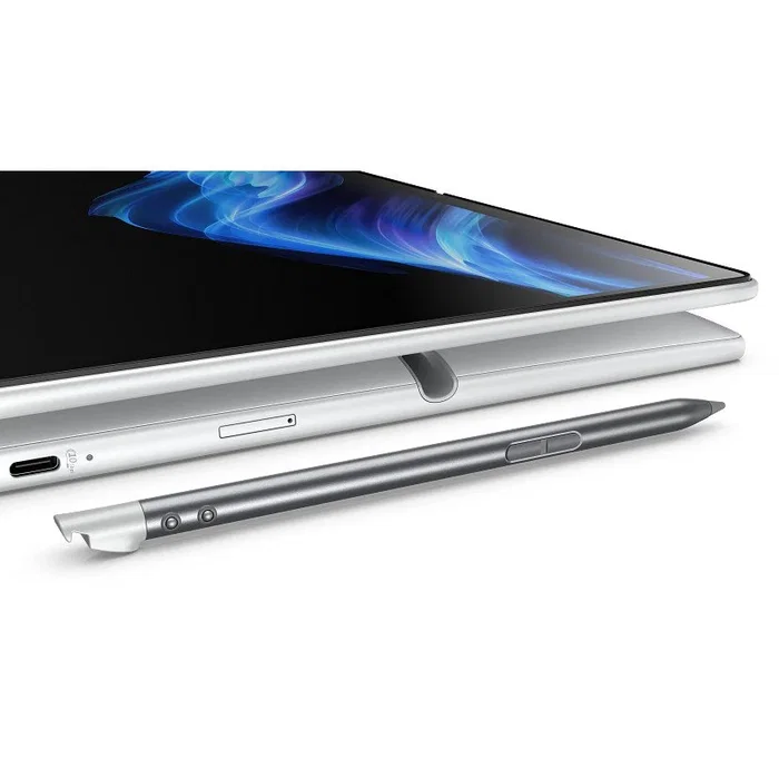 HP EliteBook 8 Flip G1i Intel Core Ultra 7 32GB 1TB SSD 13.3 WUXGA
