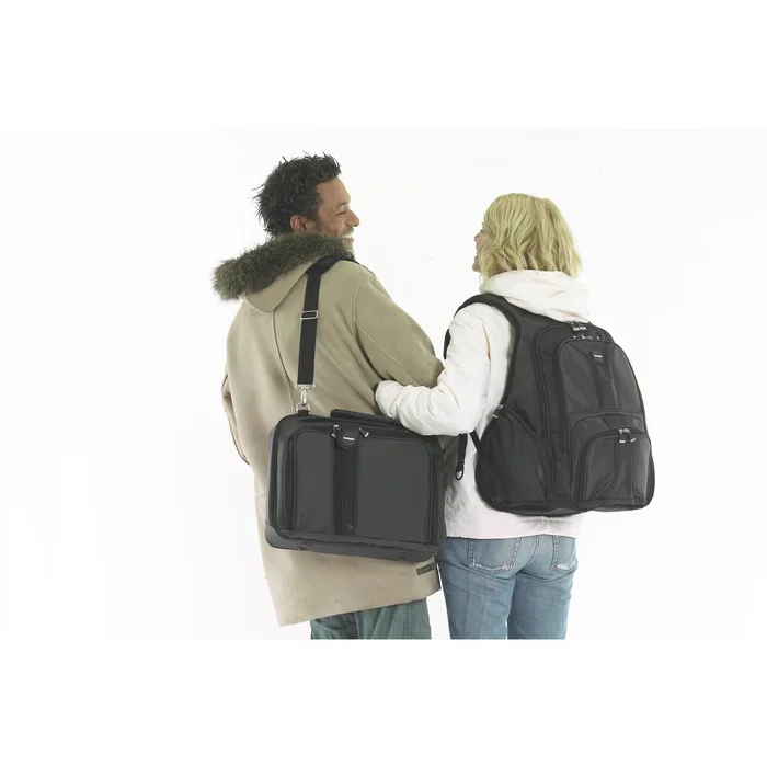 Kensington Contour Mochila Portátil 16" con Soporte Lumbar, Nailon Balístico, Sistema SnugFit, Color Negro