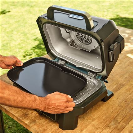 Ninja Plancha para Barbacoa OG850/901 Woodfire - Accesorio para Parrilla Eléctrica de Exterior, Ideal para Vegetales y Alimentos Delicados