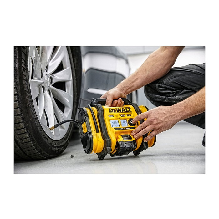 DeWALT DCC018N Compresor Portátil a Batería 12V, 11 bar, Flujo de Aire 0.6 l/min, 2.5 kg, Negro y Amarillo