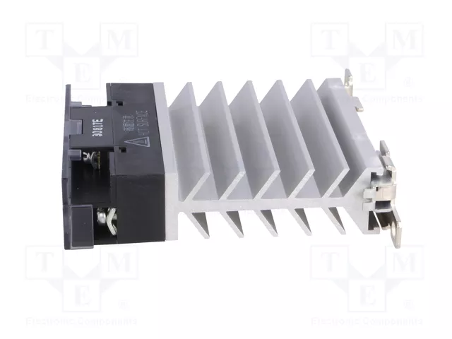 OMRON G3PJ Relé de semiconductor 15A 12-24VDC 24-240VAC OMRON G3PJ Relé de semiconductor 15A 12-24VDC 24-240VAC