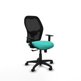 Silla de oficina Alocén con mecanismo Sincro tapizada con Similpiel color Turquesa y malla color Negro. Equipada con lumbar 1D, Brazos 1D y Ruedas de nailon 50 mm