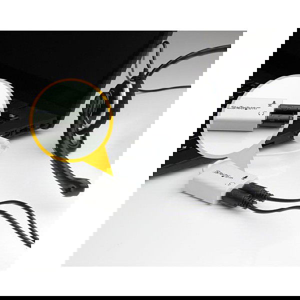 StarTech.com Adaptador de Auriculares con Micrófono 3.5mm 4 pines (Macho) a 2x Conectores 3.5mm (Hembra) para PC - Cable 15 cm Blanco