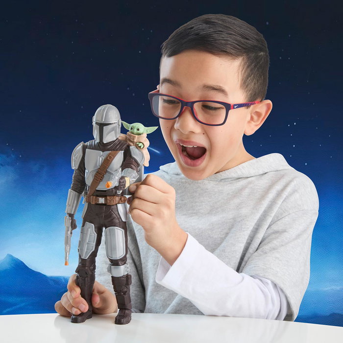 Hasbro Star Wars Mandalorian y Grogu Figura de Acción Electrónica con Sonidos - 28 cm - Juguete para Niños +4 Años - Modelo G2842