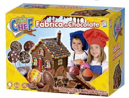 Cefa Juego Fabrica de Chocolate, Crea Casitas, Huevos de Pascua y Piruletas, 40x28x8 cm