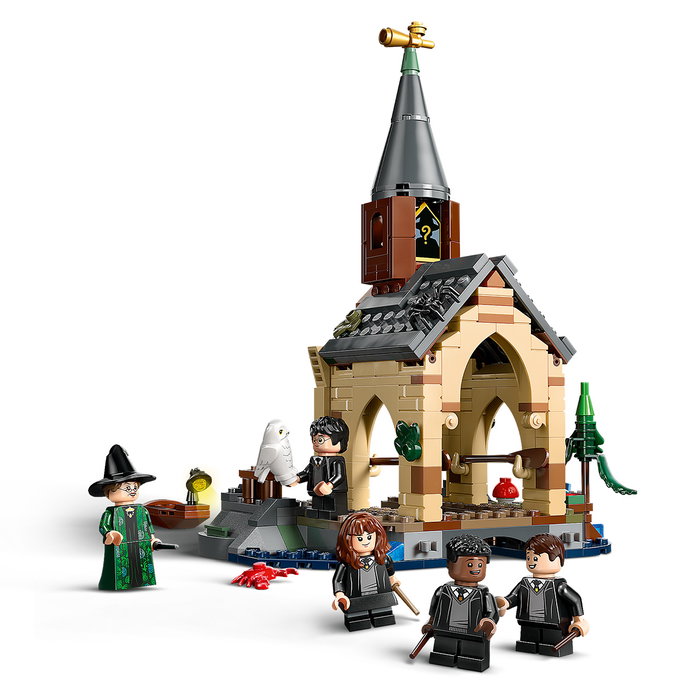 LEGO 76426 Harry Potter Cobertizo Castillo Hogwarts: La Piedra Filosofal - Set de Construcción con 7 Minifiguras y Botes